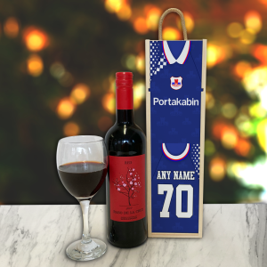 Alternative view of Personalised YCFC Wooden Wine Box Away 1995 Shirt Name & Number